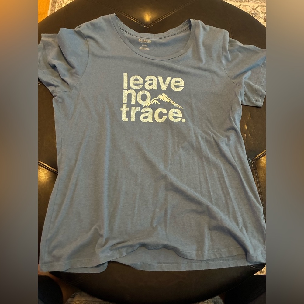Blue Graphic Tee with 'Leave No Trace' Print